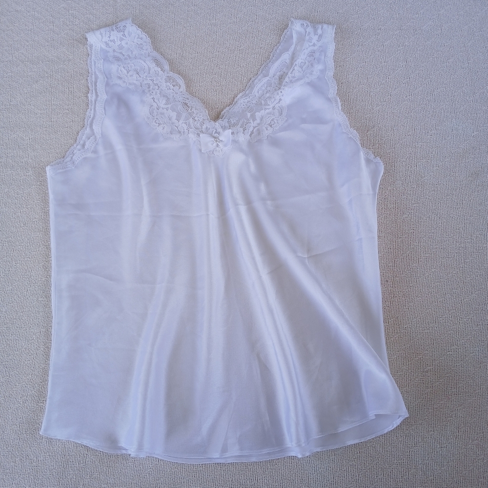 christian dior ♡ vintage y2k 90s lace trim satin top medium white bridal ballet